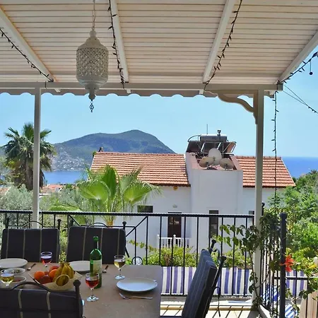 Villa Iskender, Kalkan