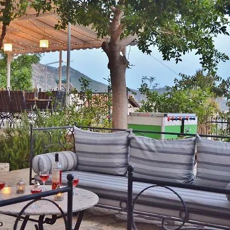 Villa Iskender, Kalkan
